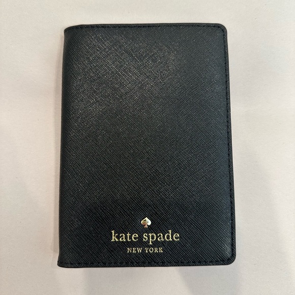 Kate Spade Cedar Street Passport Holder Card Wallet Black Leather Polka Dot - Picture 3 of 13